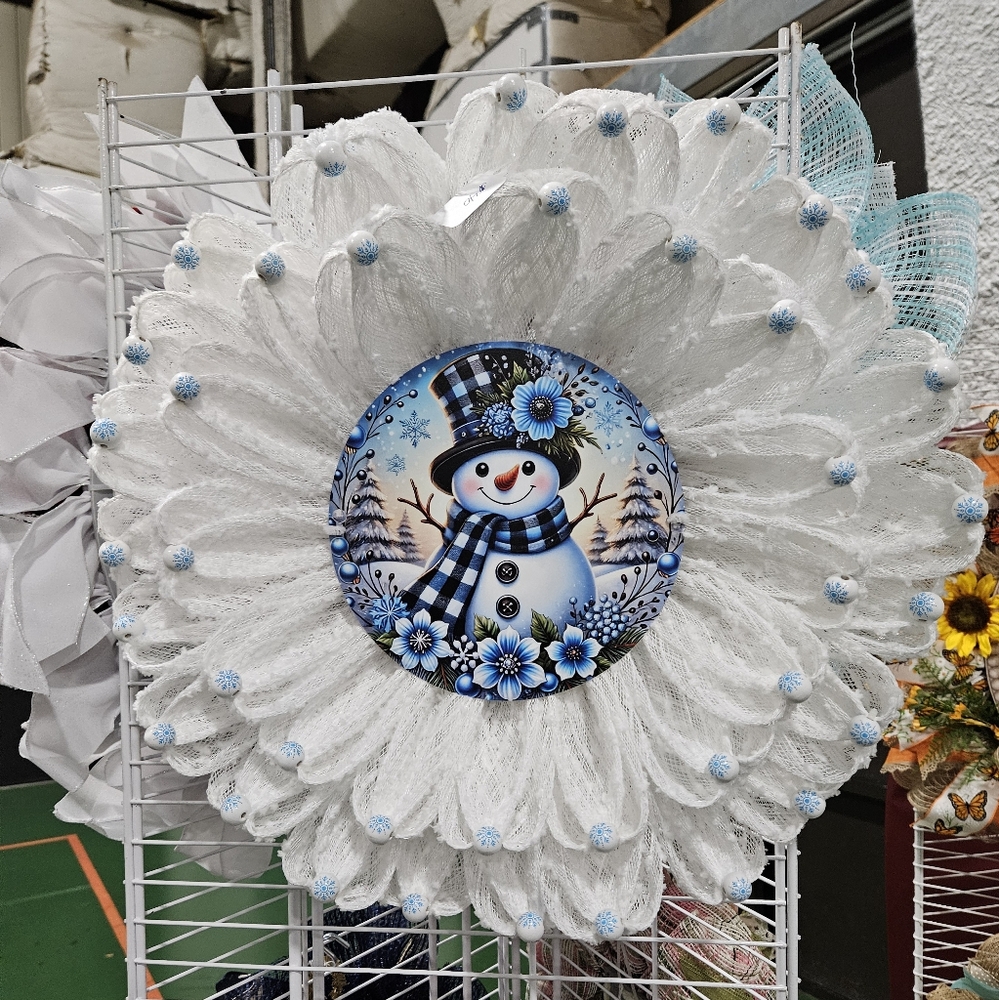 Snowman wreath